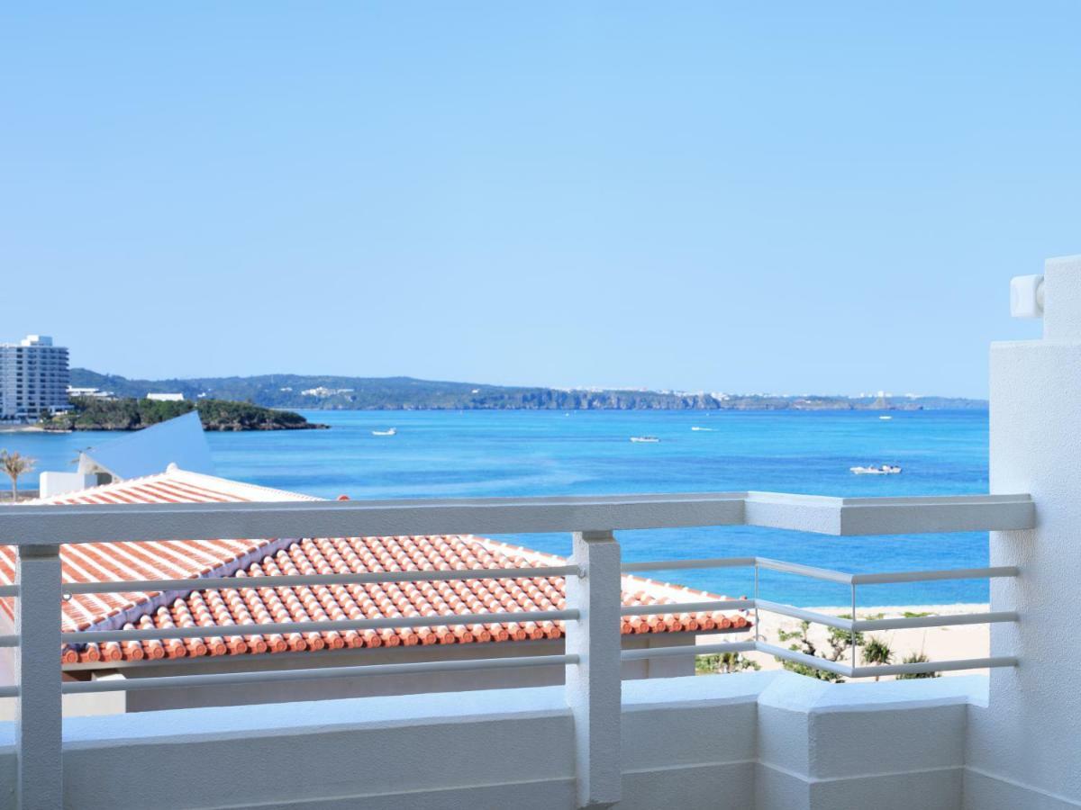 Sheraton Okinawa Sunmarina Resort Онна Экстерьер фото