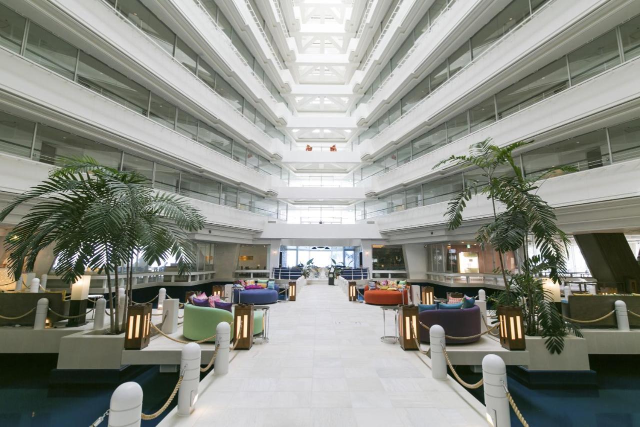 Sheraton Okinawa Sunmarina Resort Онна Экстерьер фото